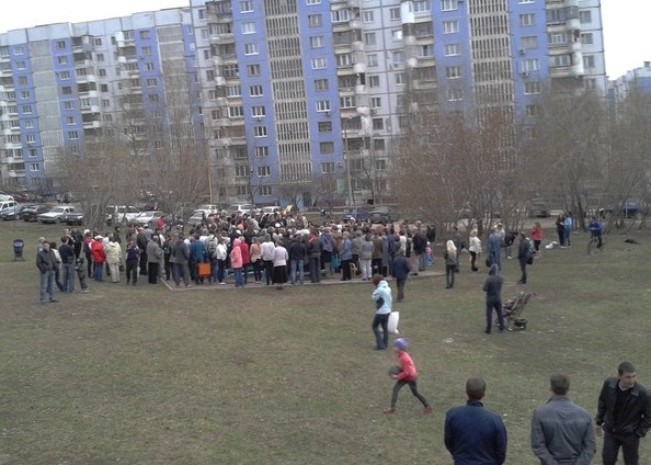 Жители проводили митинги против точечной застройки.Фото Александра Денисова.