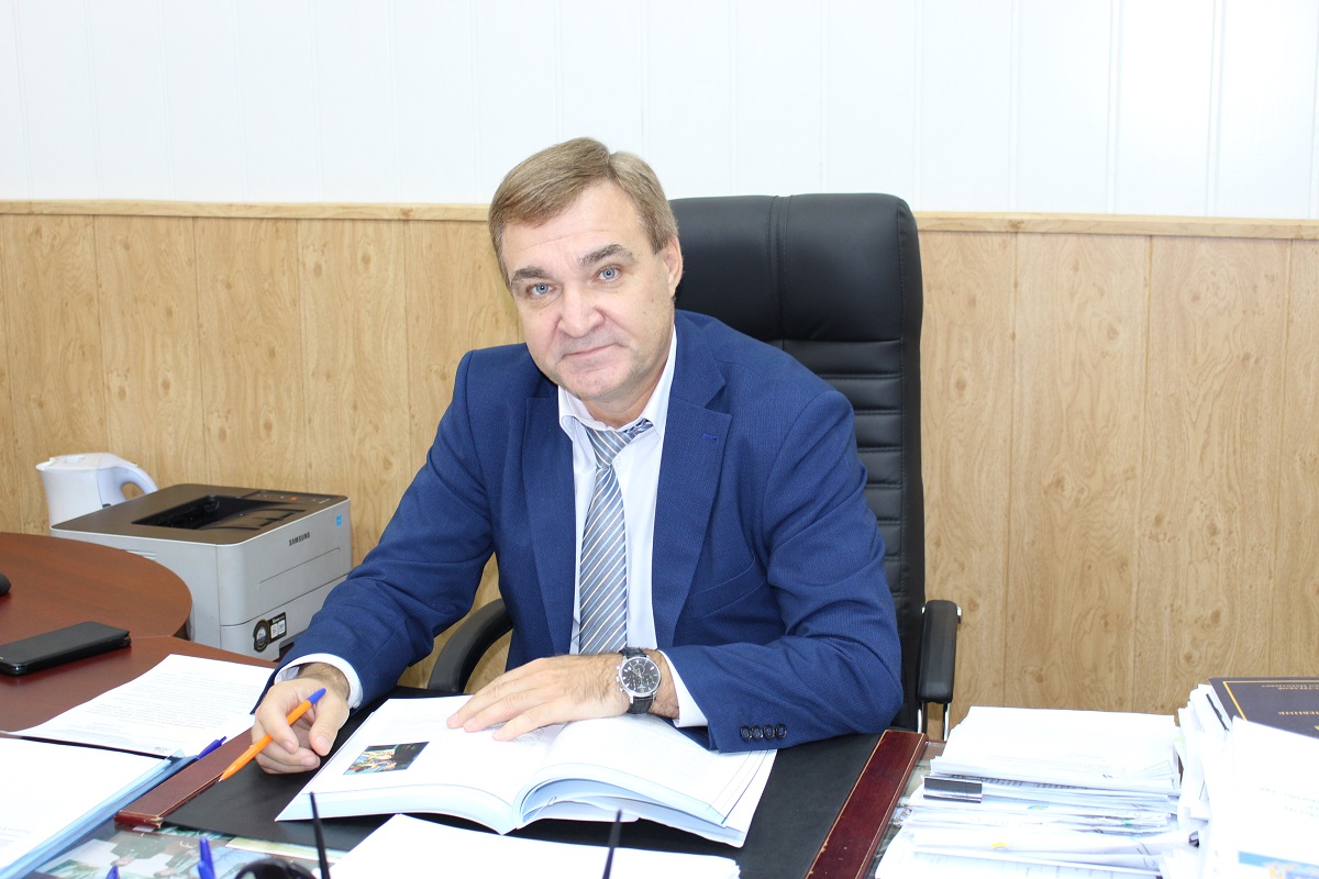 Вадим Николаевич Стрелков приветствовал участников международной онлайн-конференции 