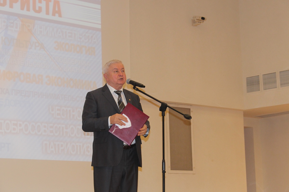 Руководитель Самарского регионального отделения Ассоциации юристов России Юрий Михайлович Шевцов