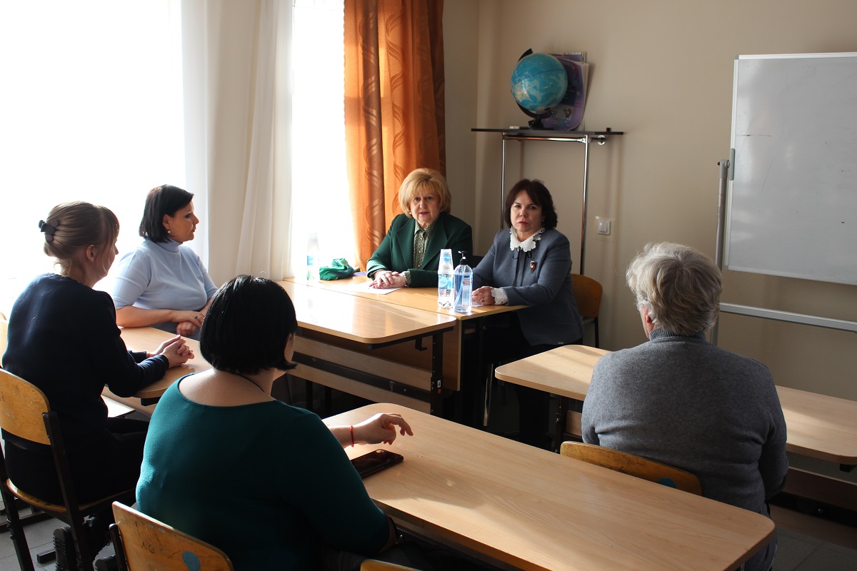 Прием граждан в пункте временного размещения в Самаре