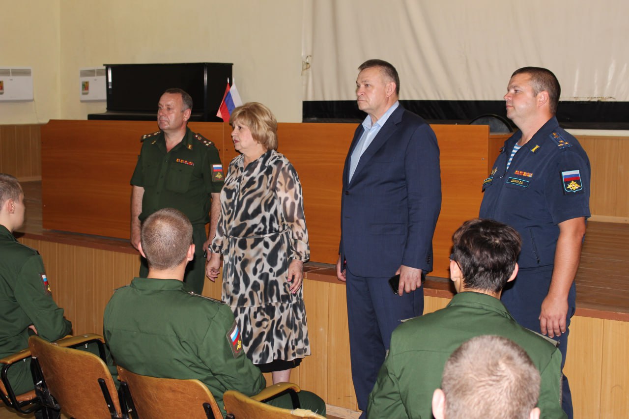 Уполномоченный по правам человека в Самарской области посетила сборный пункт военного комиссариата в городе Сызрани