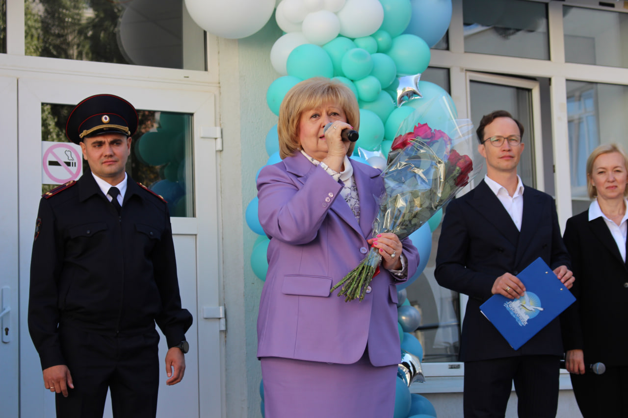 Ольга Гальцова поздравила школьников с началом учебного года